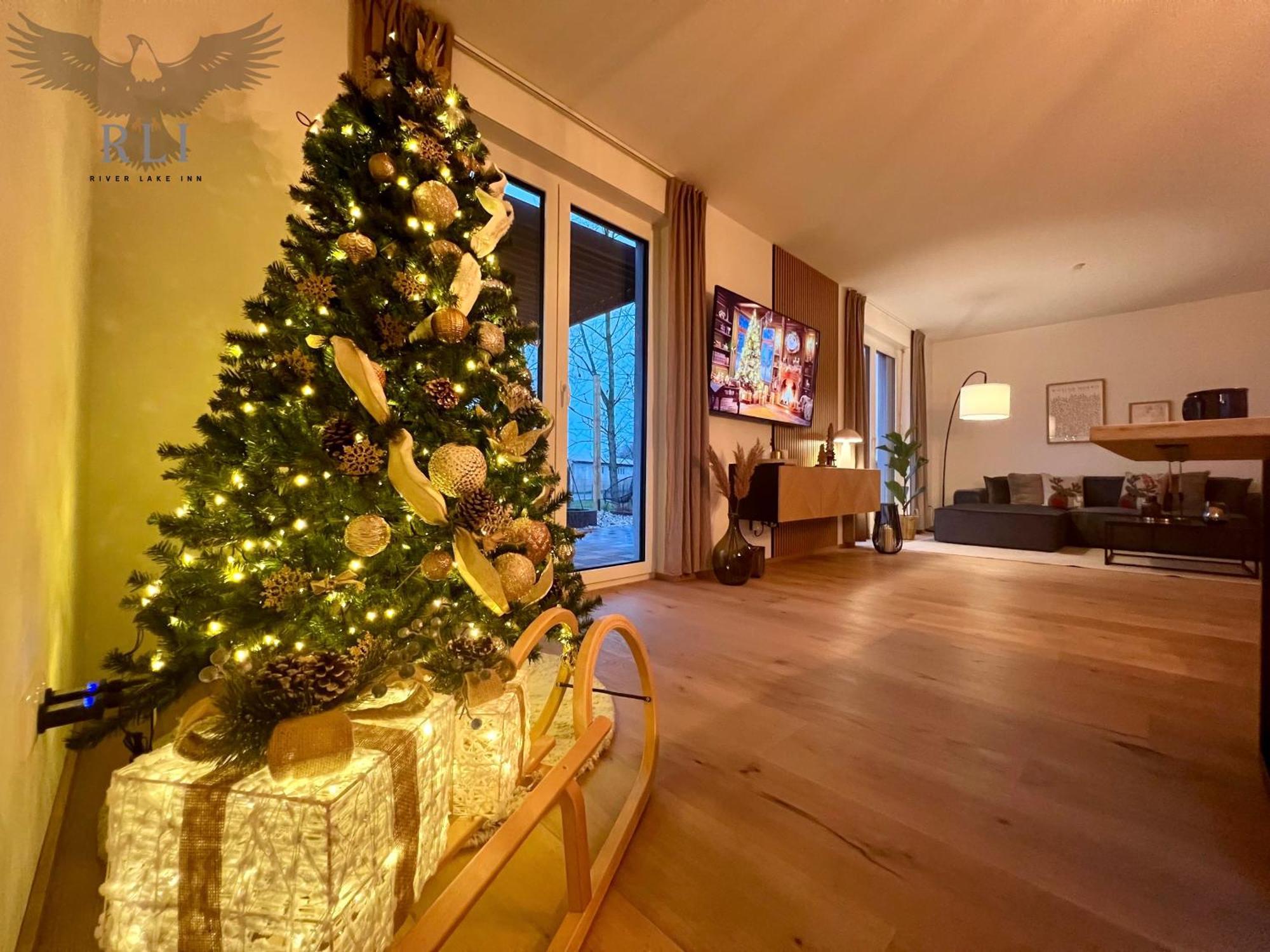 River Lake Inn - Muldestausee Pouch ภายนอก รูปภาพ